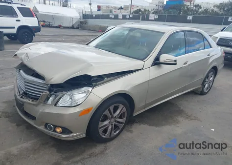 2011 Mercedes-Benz E 350 из США, поврежденный, VIN WDDHF5GB5BA313067